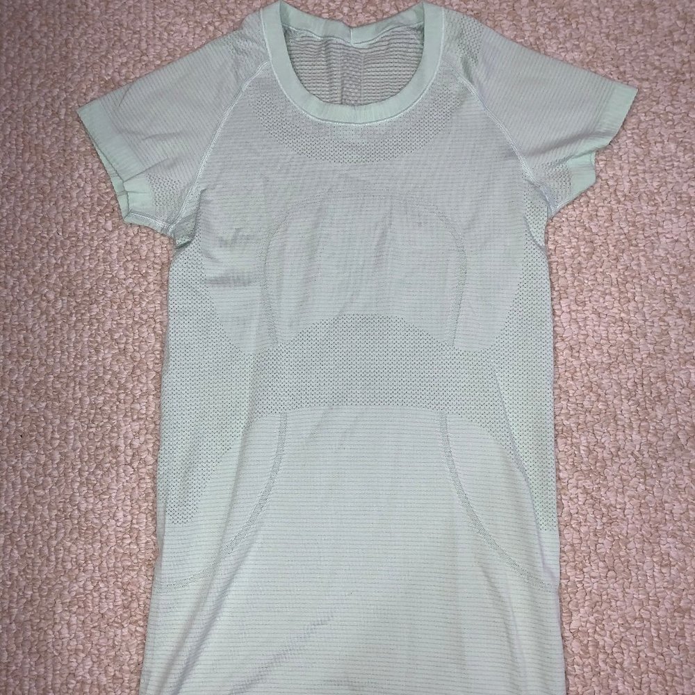 Lululemon Run: Swiftly Tech Short Sleeve Mint